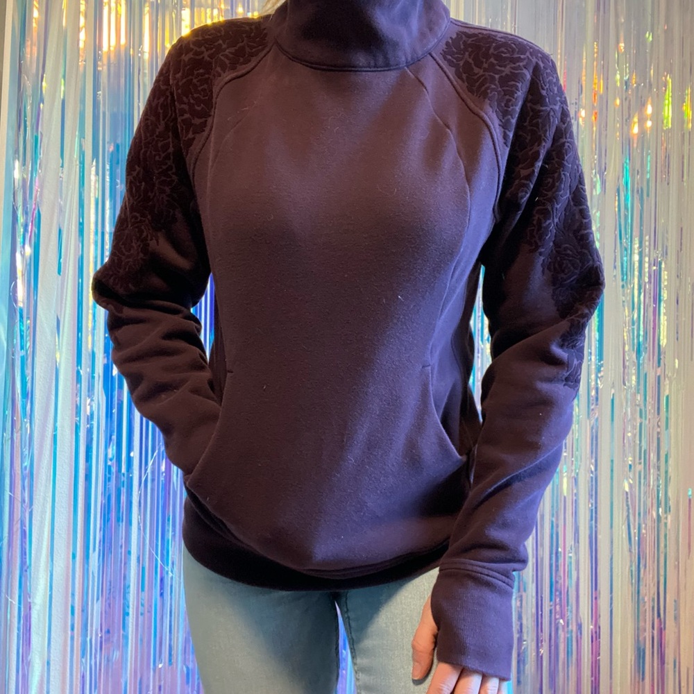 Lululemon • Floral Flock Velvet Detail Pullover Sweatshirt - Picture 10 of 15